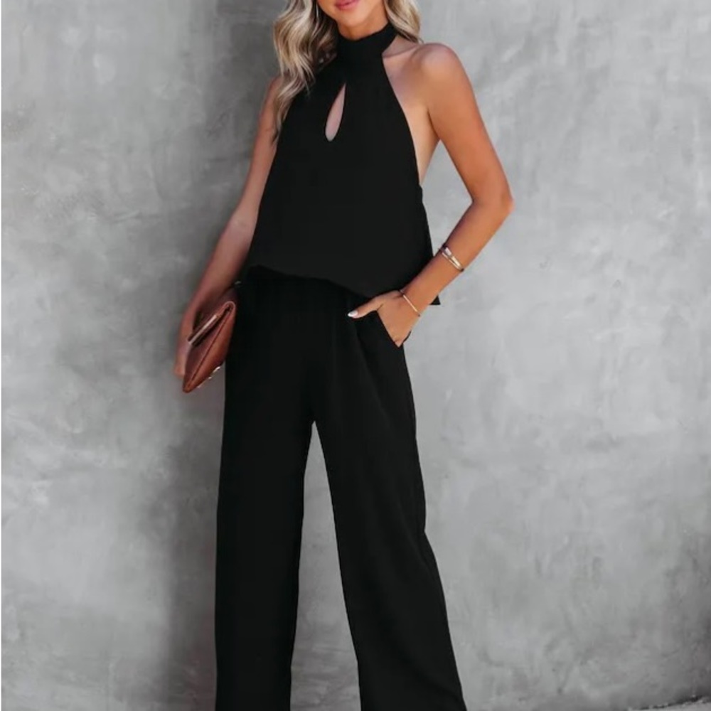 VICI stunning halter jumpsuit NWOT - Picture 2 of 12